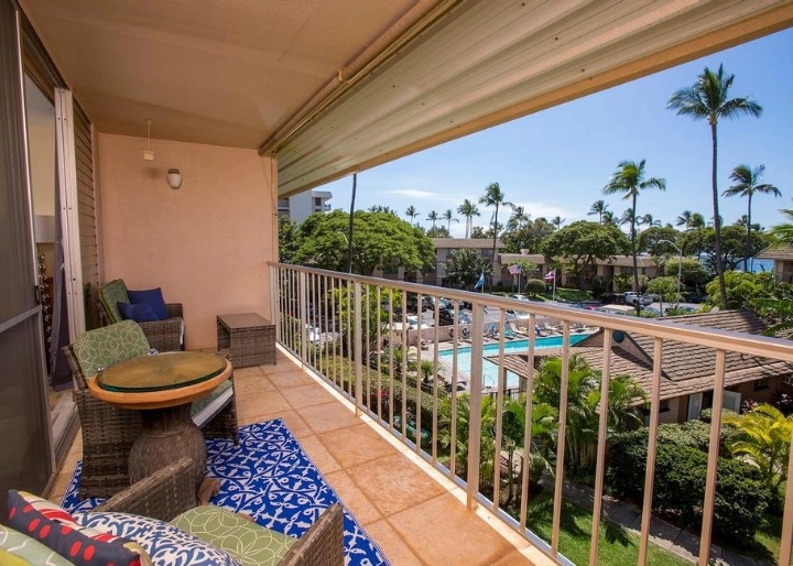 Maui Vacation Rentals with a Pool View | Maui Rental Group | A VTrips Experience